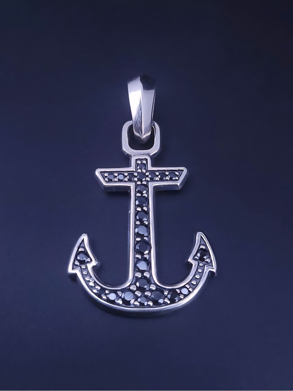 David Yurman Silver Anchor Pendant with Black Stones